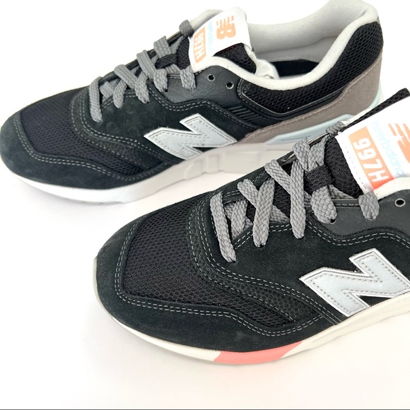 New Balance Womens 997H - Picture 3 of 9